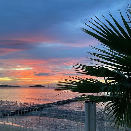 Appartement Pieds Dans L'Eau Vue Mer Acces Plage Et Piscine Marigot  Exterior foto